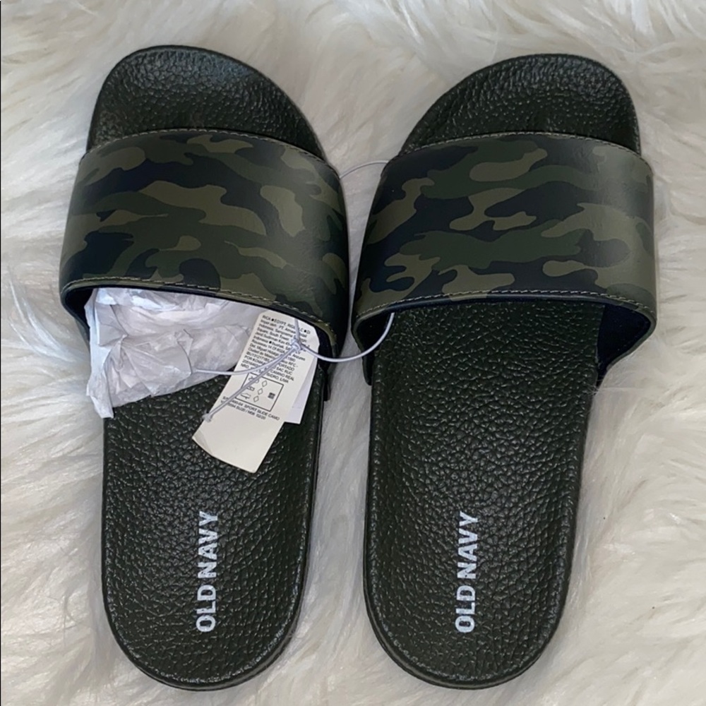 Kids pool sandals